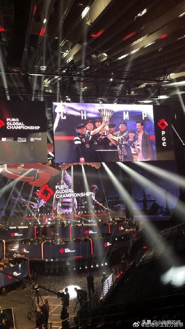 队努力的成 队努力的成