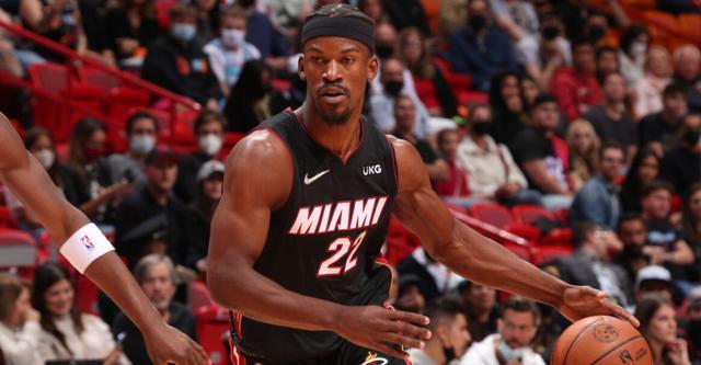 一位中年女 一位中年女