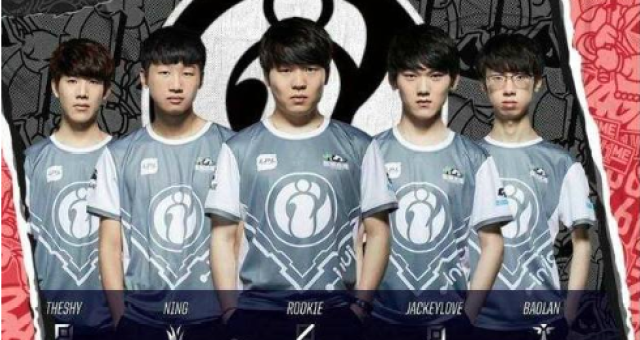 个赛季囤积 个赛季囤积