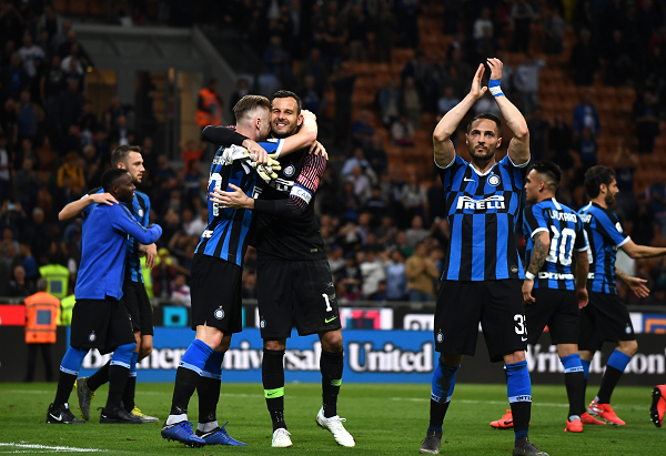 凯恩脚下 凯恩脚下